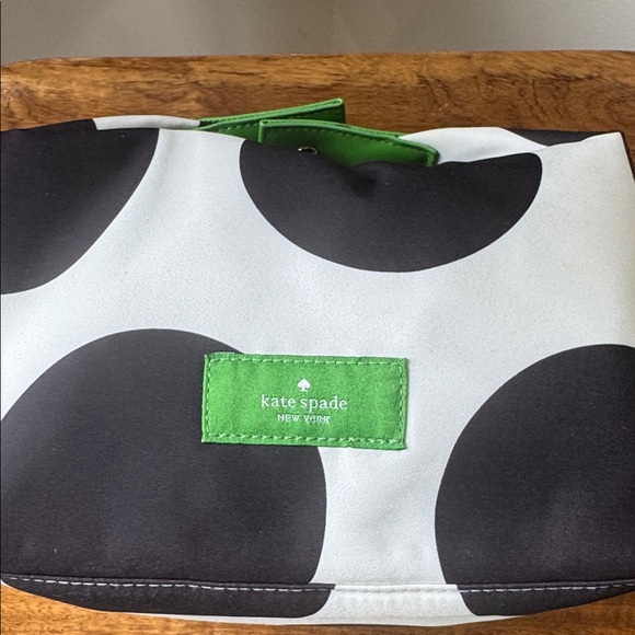 KATE SPADE  NWOT Black and White Giant Polka Dot bag - Picture 11 of 11